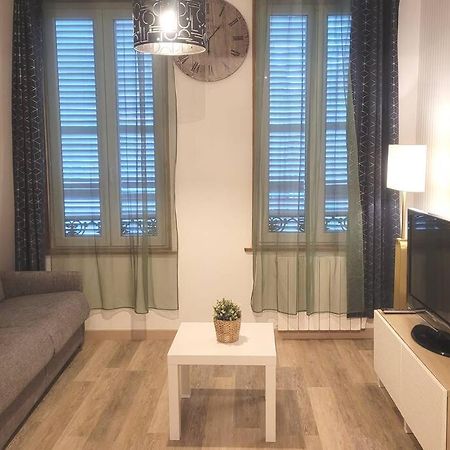 Le Paseo Apartment Troyes Bagian luar foto